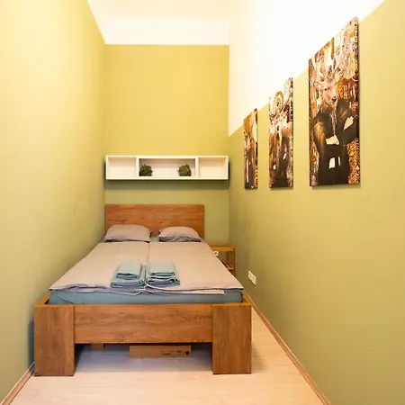 Klauzal Frendly Apartman