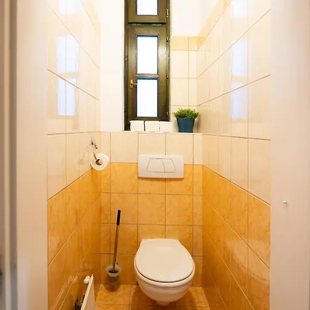 Klauzal Frendly Apartman Apartmán *